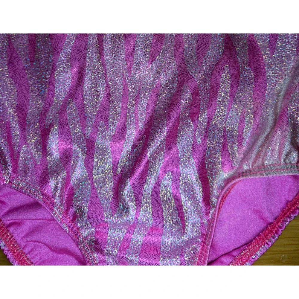 Destira Girls Pink Zebra Metallic Glitter Gymnastics Leotard Cutout Back Size M